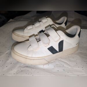 Veja Recife Sneakers Womens Size 7 White Black Leather 3 Straps Logo Shoes As Is